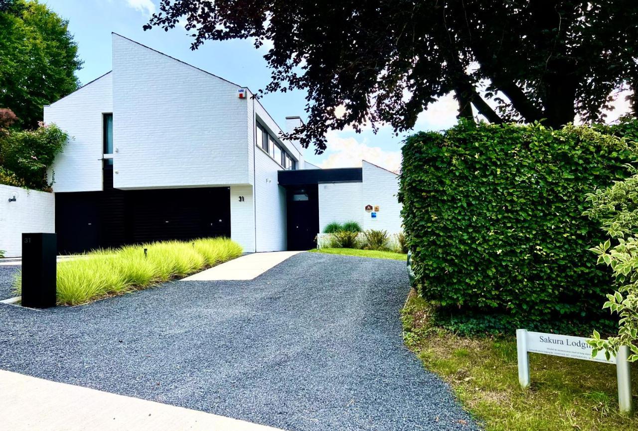 Sakura Lodging Bossut-Gottechain Eksteriør bilde
